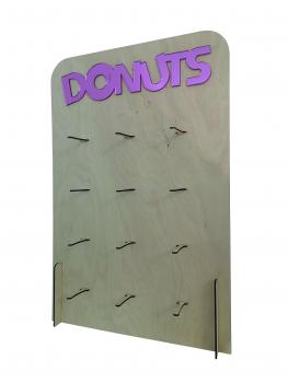 Donut Wand/Donut Wall mit Schriftzug Donuts in verschiedenen Farben aus Holz für 24 Donuts