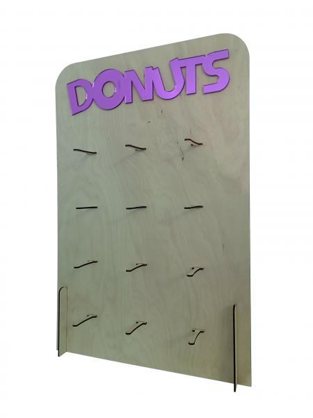 Donut Wand/Donut Wall mit Schriftzug Donuts in verschiedenen Farben aus Holz für 24 Donuts