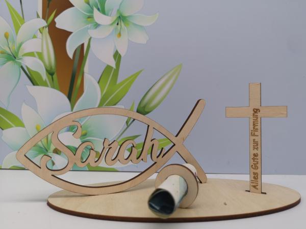 Geldgeschenk Firmung - Fisch mit Wunschname sowie Kreuz inkl. Gravur "Alles Gute zur Firmung" aus Holz