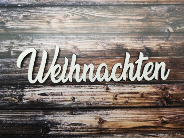 Schriftzug Weihnachten aus Holz in weiß optional auch mit Aufsteller